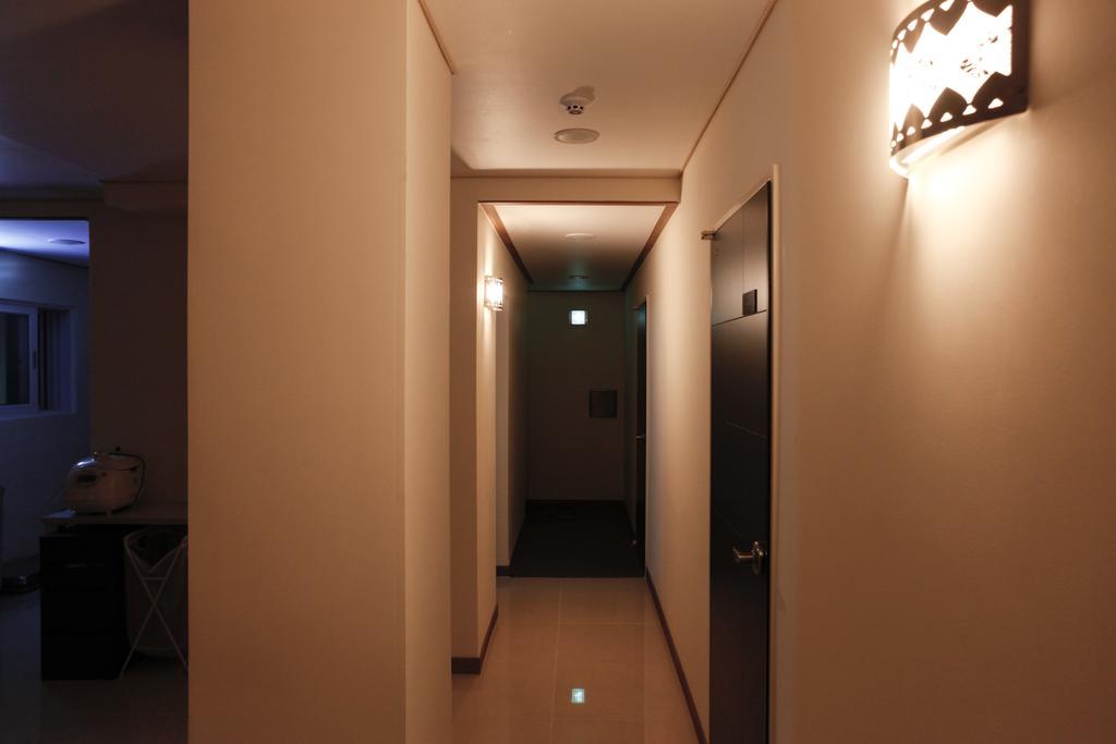 Namsan Gil House Hotel Seoul Eksteriør billede