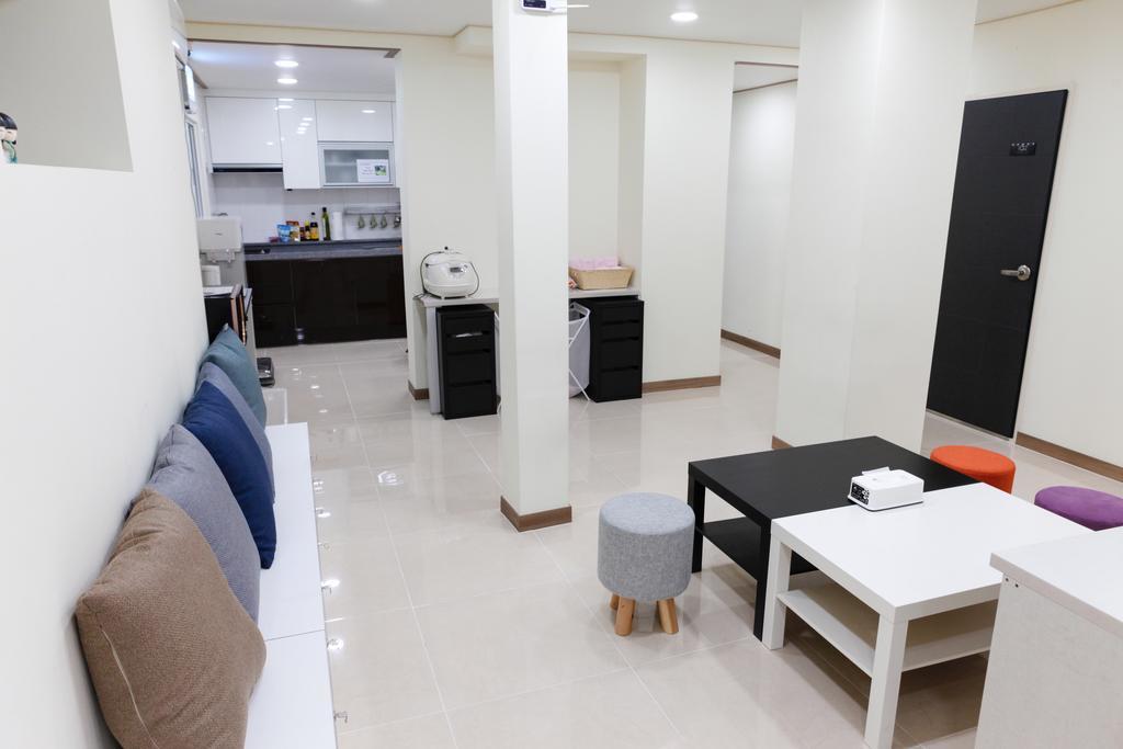 Namsan Gil House Hotel Seoul Eksteriør billede
